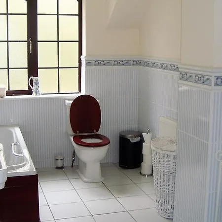 Lough Rynn Self Catering *